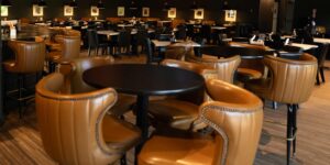 Oak Ridge Social Club bar dining room